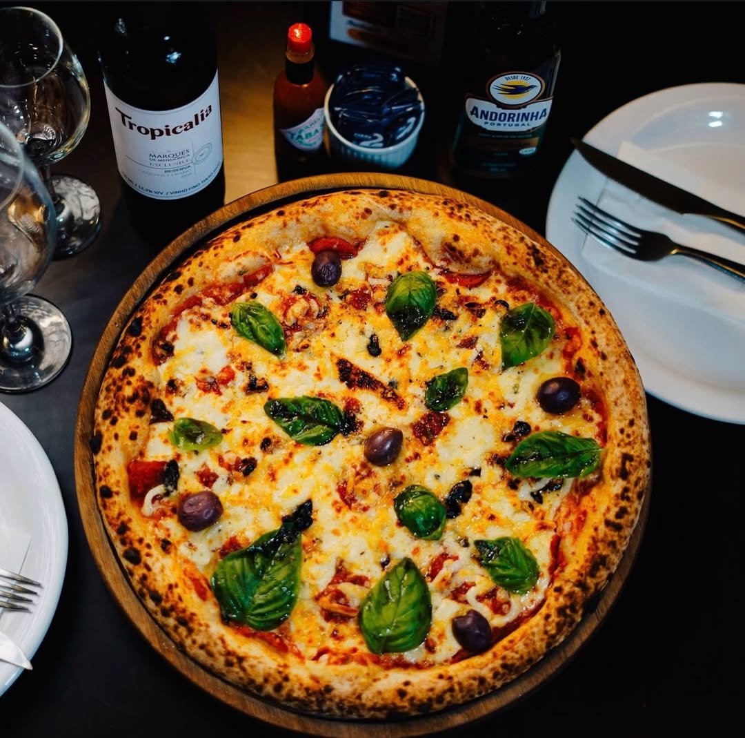 Tropicalia Restaurante e Pizzaria 