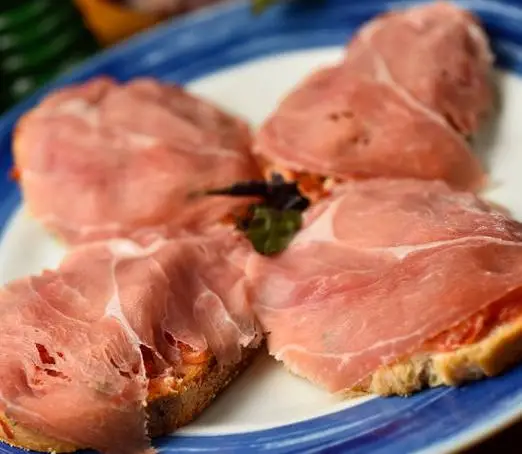 Presunto de Parma, Tomate e Alho