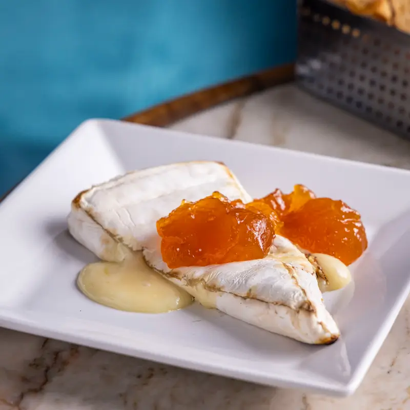 Queijo Brie no Forno